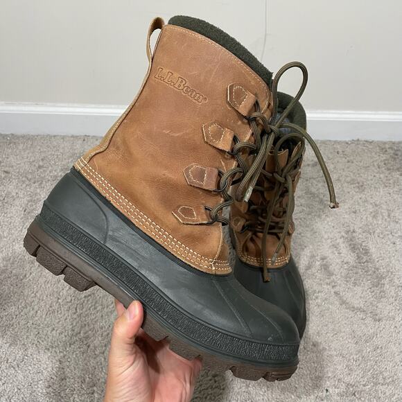 L.L. Bean Waterproof Insulated Winter Duck Boots Mens Size 9 Outdoor Hiking - Picture 2 of 9